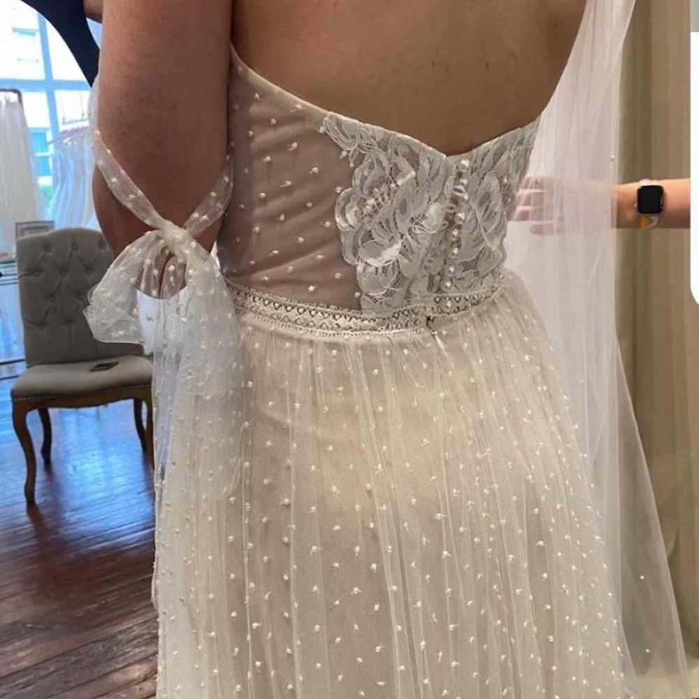 👰‍♀️ Flora Bridal -  Dannie Wedding Gown Dress - Picture 13 of 16